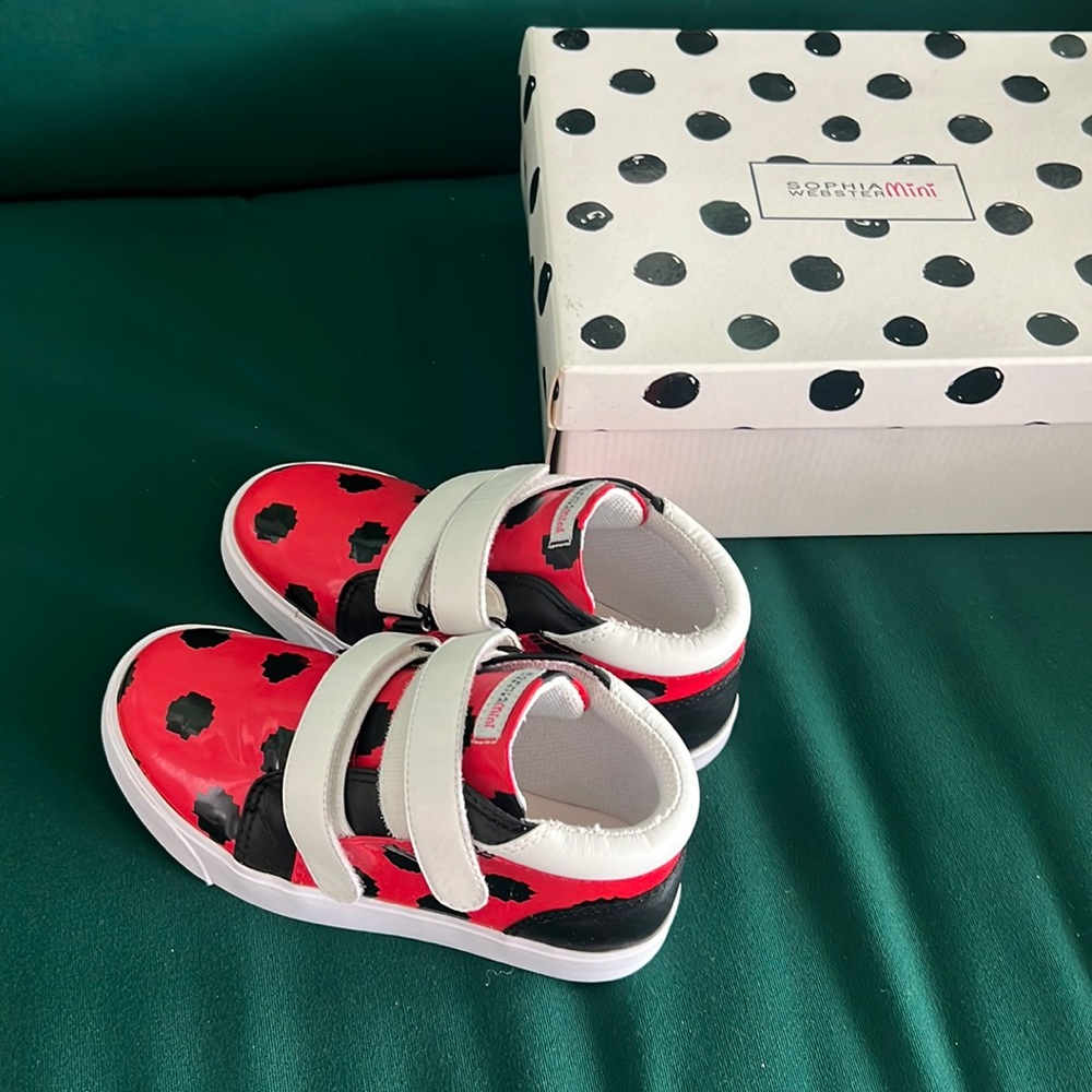 Children’s shoes. Sophia Webster.